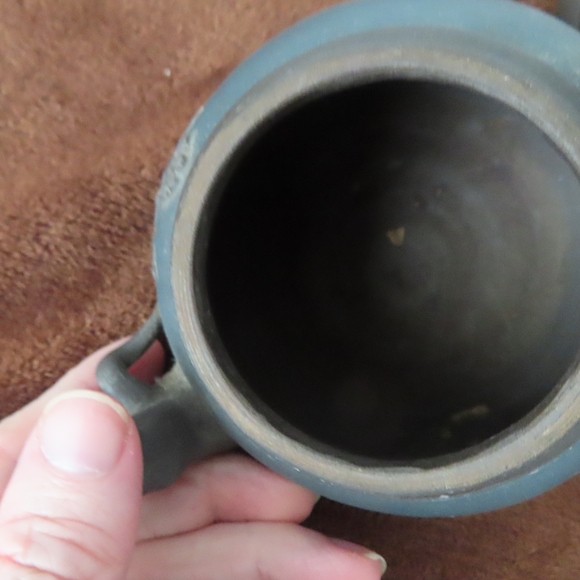 Vintage Chinese Yixing Zisha Clay Serving Lidded Teapot Signed Blue Black - Picture 7 of 11